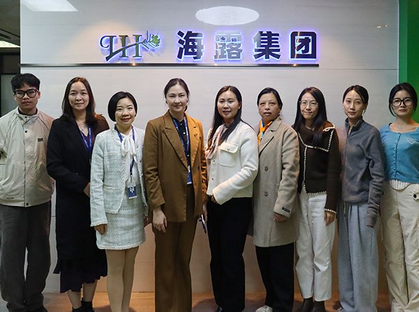 广东财贸职业学院数字财会学院到访集团调研互换